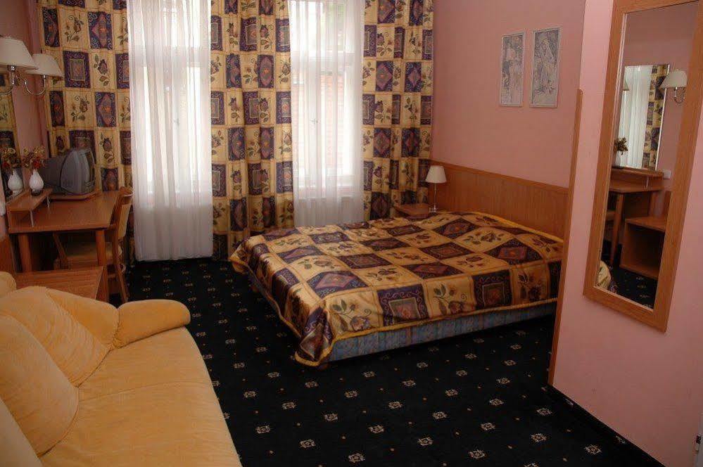 Otel Aladin 3*